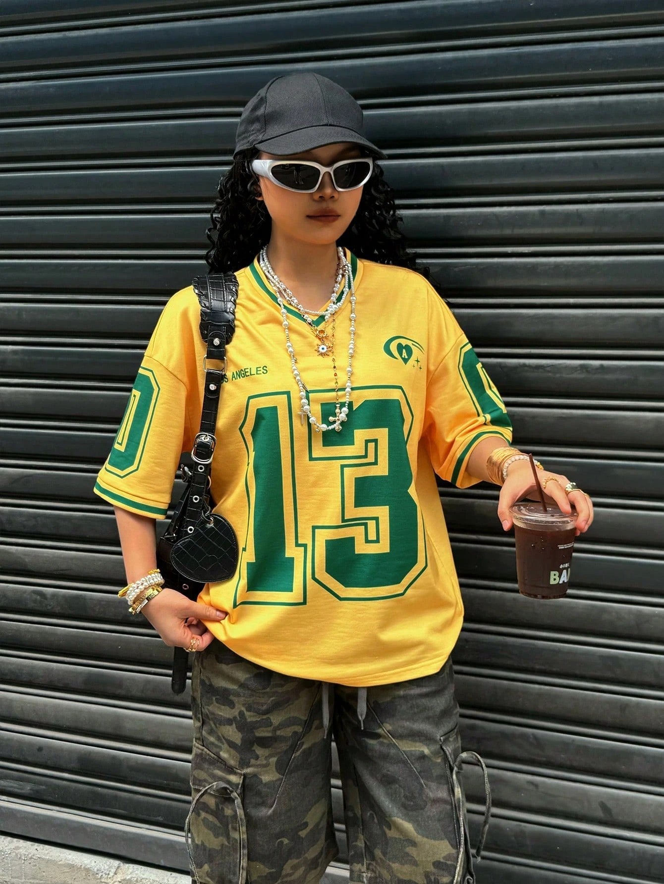Short-sleeved Women's T-shirt V-neck Letter Printing